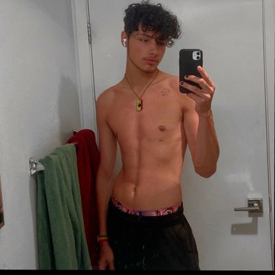 talltanhandsome profile