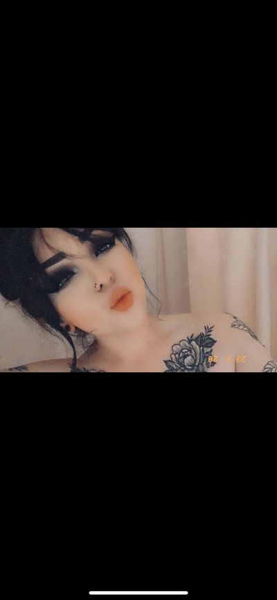 lovelydaniela666 profile