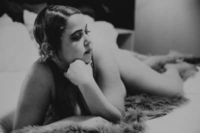 Winter Rose 🌹 thumbnail