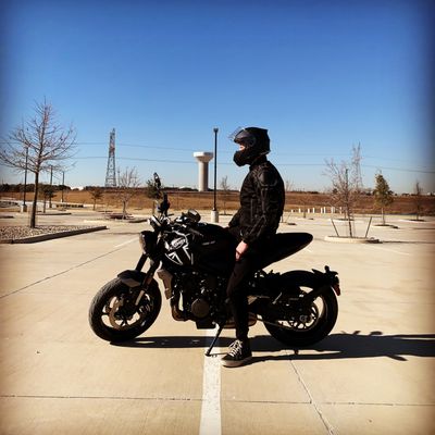 adm_blu_eyes thumbnail