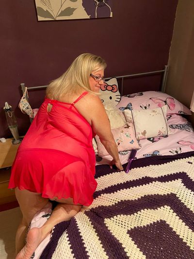 juicy_jugs_virgo thumbnail