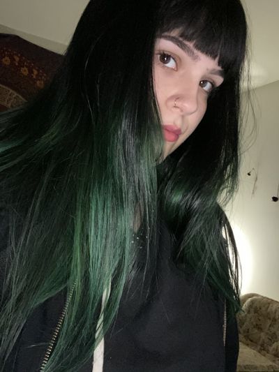 valentine_grl profile