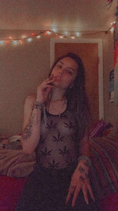 sexyhippie22 profile