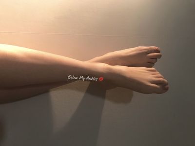 belowmyankles.size34 thumbnail