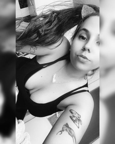 larabella438 profile