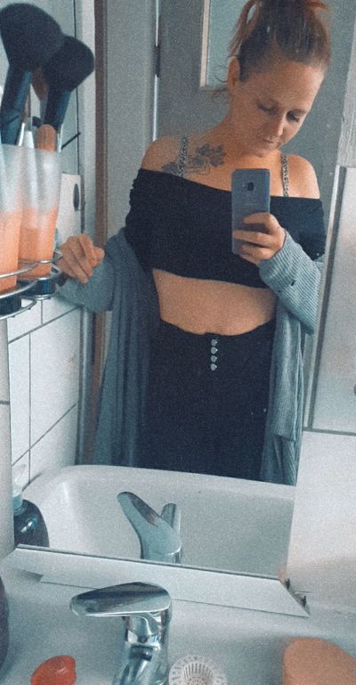 xxxblondixxx thumbnail