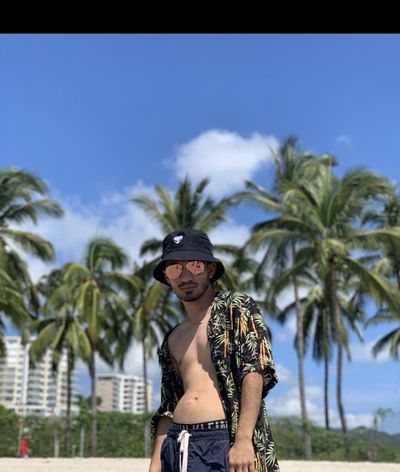 vladimi64267818 thumbnail