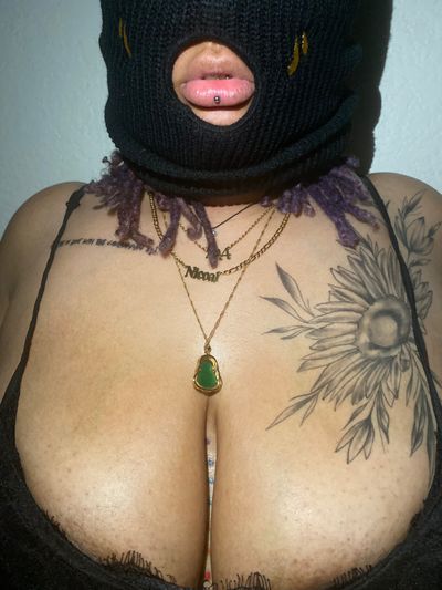 skiimaskedgoddess profile