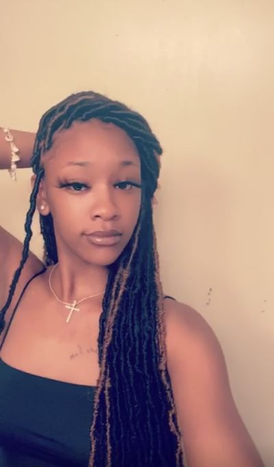 karizmahughley profile