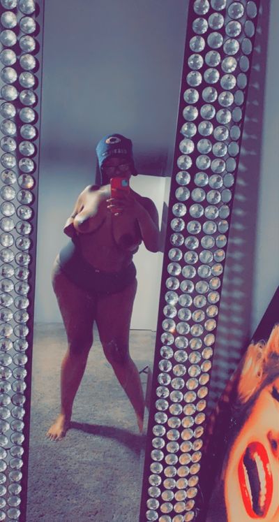 Yalounda 😈👅 thumbnail