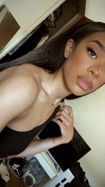 unfriendlyblackhottie94 profile