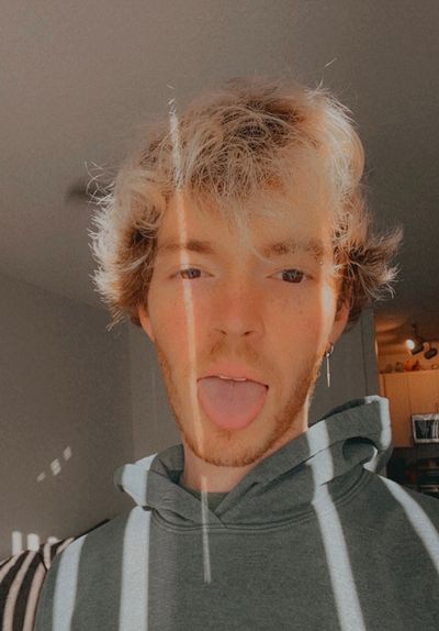 thenameisliam profile