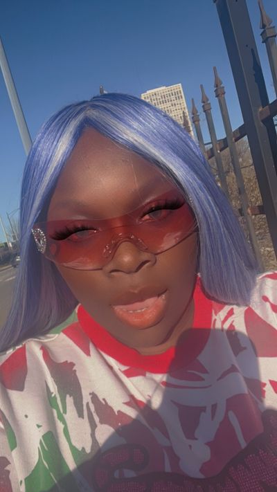 queenlovesu23 thumbnail