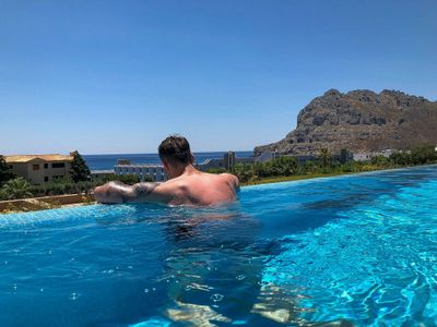 harrisonangelof thumbnail