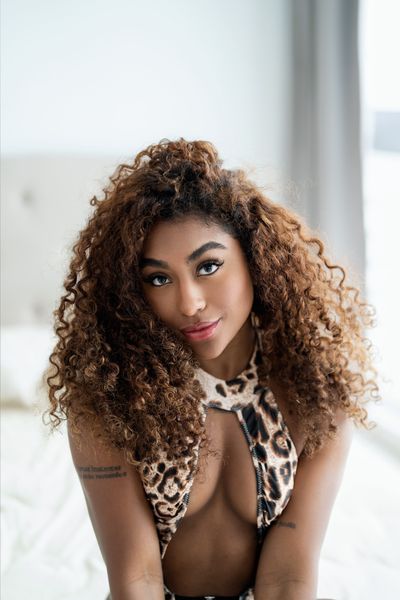 savannahroseofficial profile