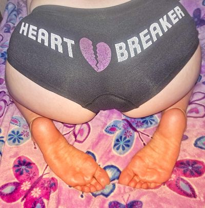 f33tbabylicky profile