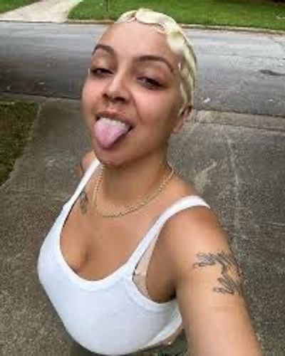 thickbootylatina profile