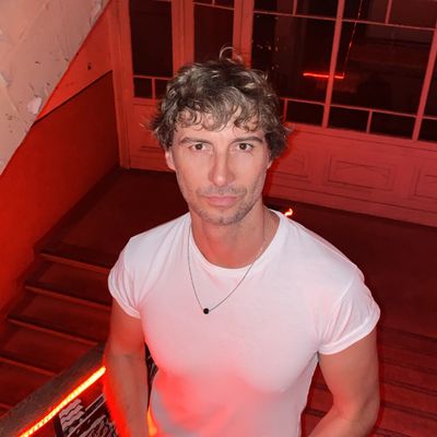 attilakiss.premium profile