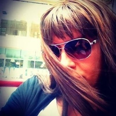 Xynthia Dvine profile