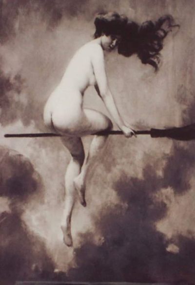 Spooky Babe thumbnail