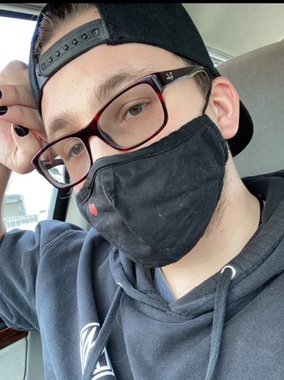 thiccthighedfemboy profile