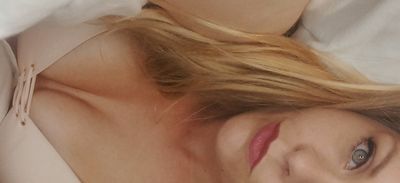 theicelandickgoddess thumbnail