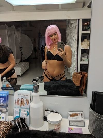 lolaleatherbomb thumbnail