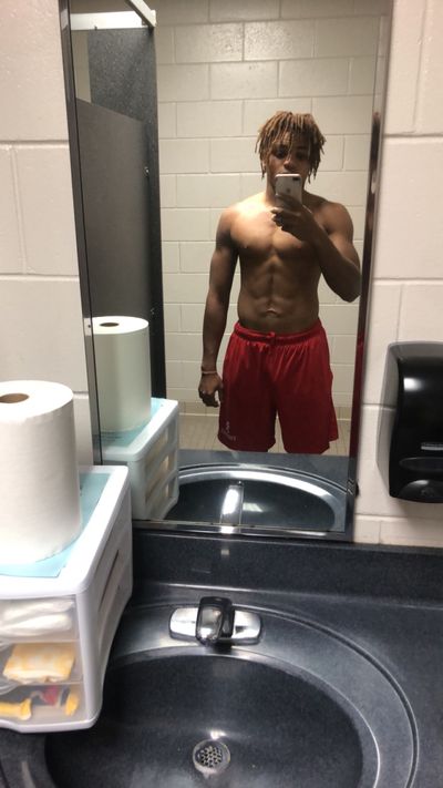 sexyaaroncutie thumbnail