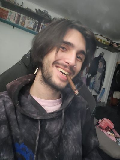 Captain Saus profile