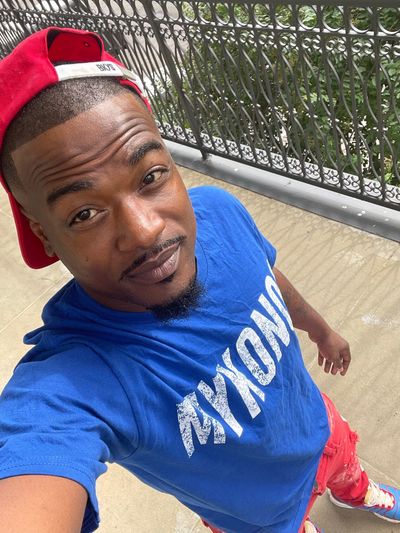 sirrello.sexroom profile