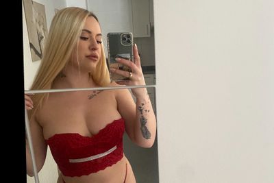blondybaby3 thumbnail