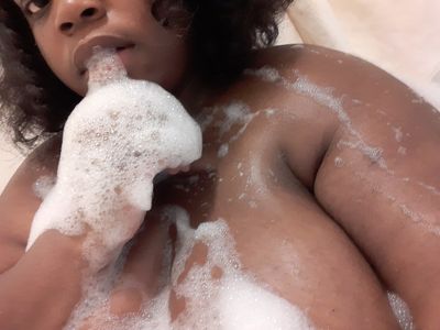 bloomingofasunflower thumbnail