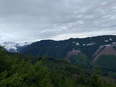 u211180515 thumbnail