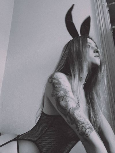 marinaxxblondy profile