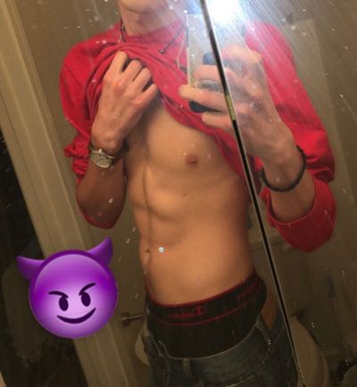 Zachary Screws thumbnail