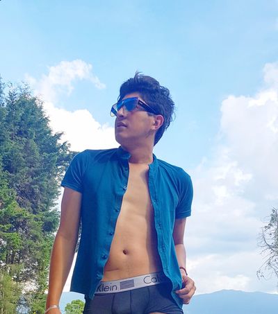 ANDRES LEON thumbnail