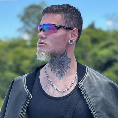 hairyboy20 thumbnail