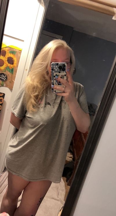 blondebabe143 profile