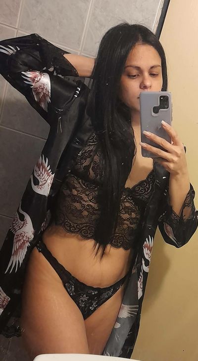 dayanis estaba thumbnail