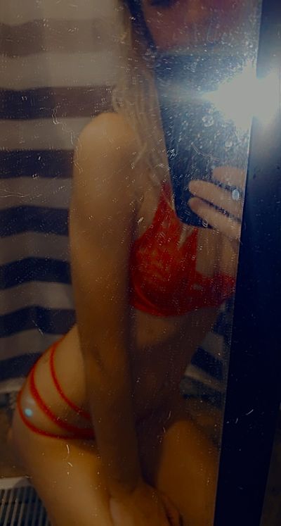 Scarlett Rose profile