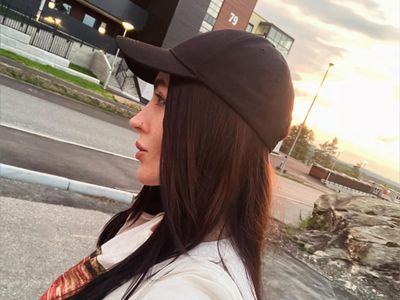 Foxy beauty thumbnail