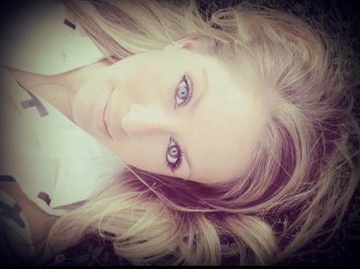 41 and having fun 😘 thumbnail