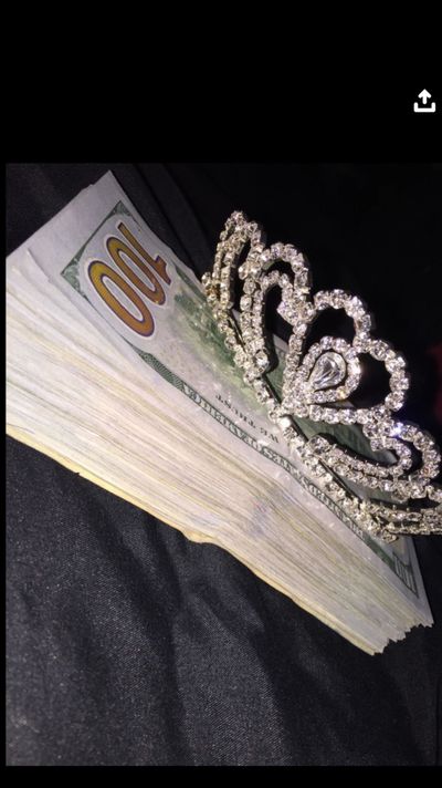 Cutting up with Cream 😈 thumbnail