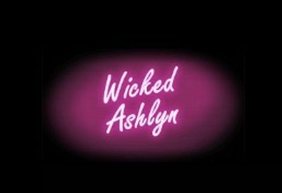 WickedAshlynn thumbnail