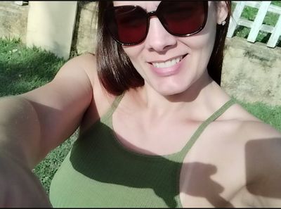 Raquel exibida profile