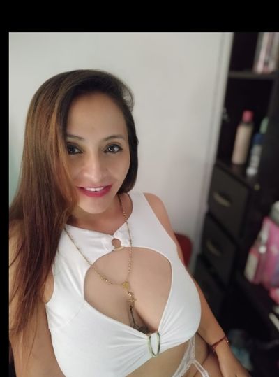 tutiiigomez thumbnail