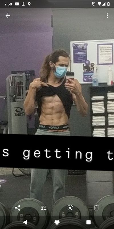 weebroyalty thumbnail