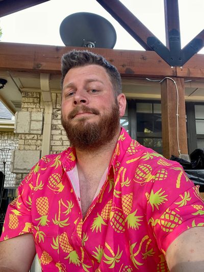 beardeddadbod30 profile