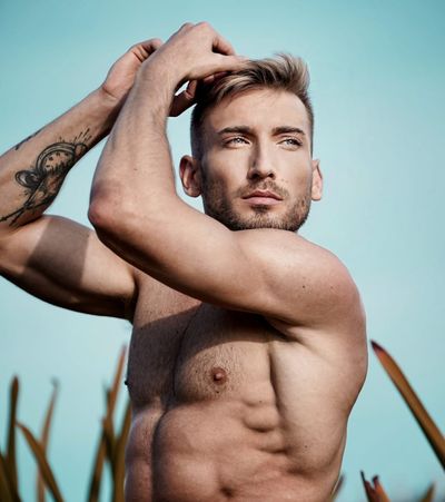 🇨🇵 Mika AYDEN profile