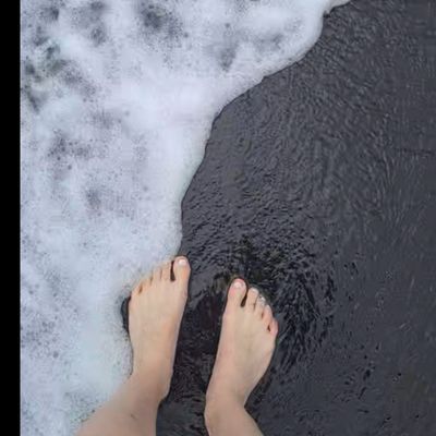 justmeee.love thumbnail